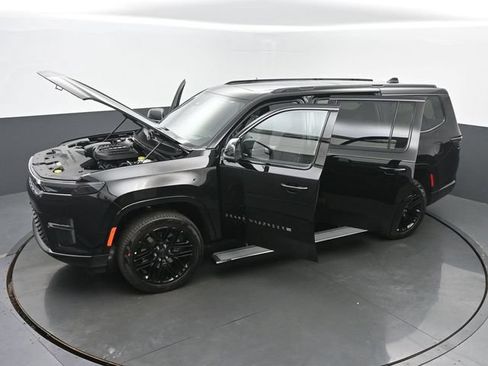 New 2026 Jeep Grand Wagoneer Limited AWD/4WD image 63