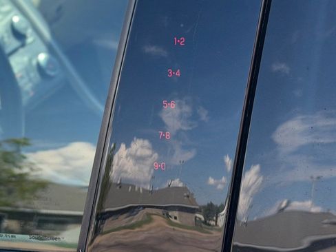 Certified 2018 Ford Fusion SE FWD image 13