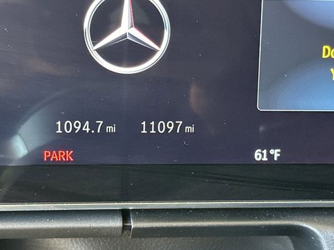 Certified 2023 Mercedes-Benz C 43 AMG 4MATIC Sedan image 36