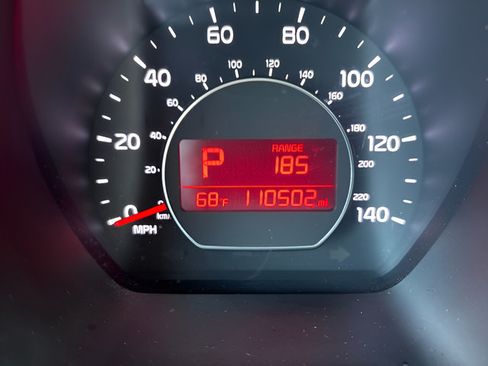 Used 2018 Kia Soul + FWD image 16