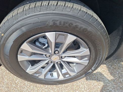 New 2026 Chevrolet Equinox LT image 6