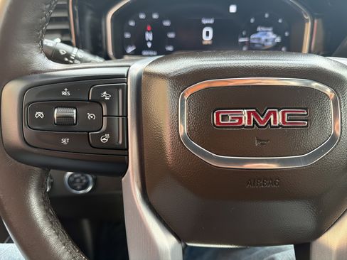 Used 2022 GMC Sierra 1500 SLT w/ Max Trailering Package AWD/4WD image 16