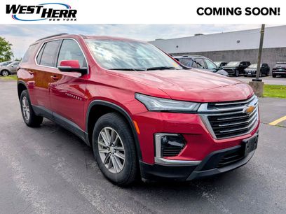 Used 2023 Chevrolet Traverse LT