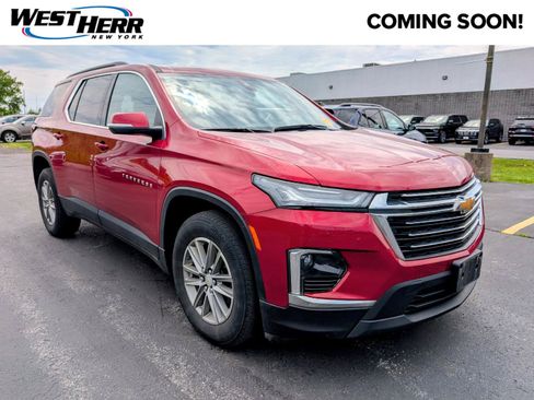 Used 2023 Chevrolet Traverse LT AWD/4WD image 1