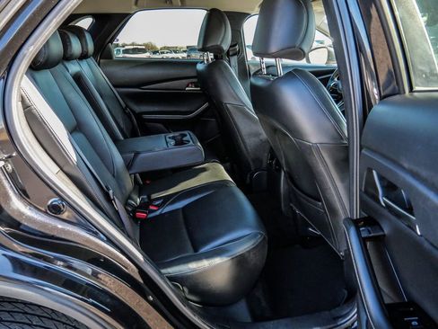 Used 2025 MAZDA CX-30 AWD 2.5 S w/ Preferred Package image 19