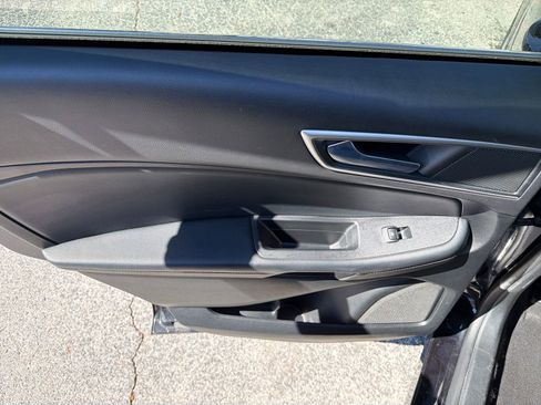 Used 2024 Ford Edge SEL image 23