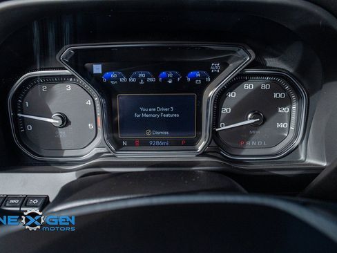 Used 2023 GMC Sierra 2500 Denali w/ Denali Ultimate Package image 15