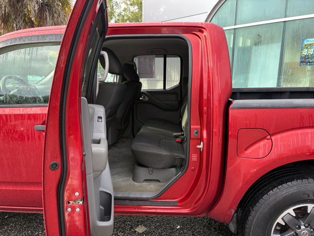 Used 2018 Nissan Frontier SV RWD image 15