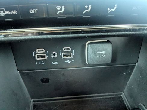 Used 2024 Jeep Grand Cherokee Limited w/ MOPAR Finishing Package image 25