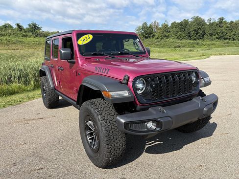 Used 2024 Jeep Wrangler Unlimited Sport AWD/4WD image 7