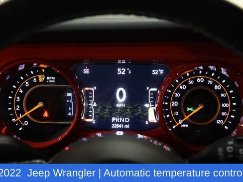 Used 2022 Jeep Wrangler Unlimited Sahara w/ Cold Weather Group AWD/4WD image 11