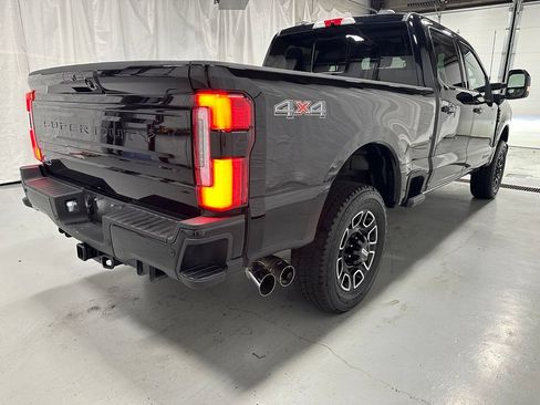 Used 2026 Ford F250 Platinum AWD/4WD image 7