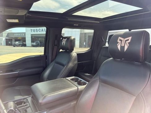 Used 2021 Ford F150 XLT image 9