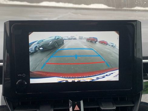 Used 2025 Toyota Corolla LE image 23