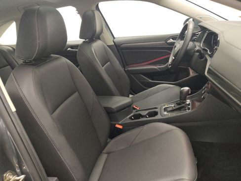 Used 2020 Volkswagen Jetta SEL image 21