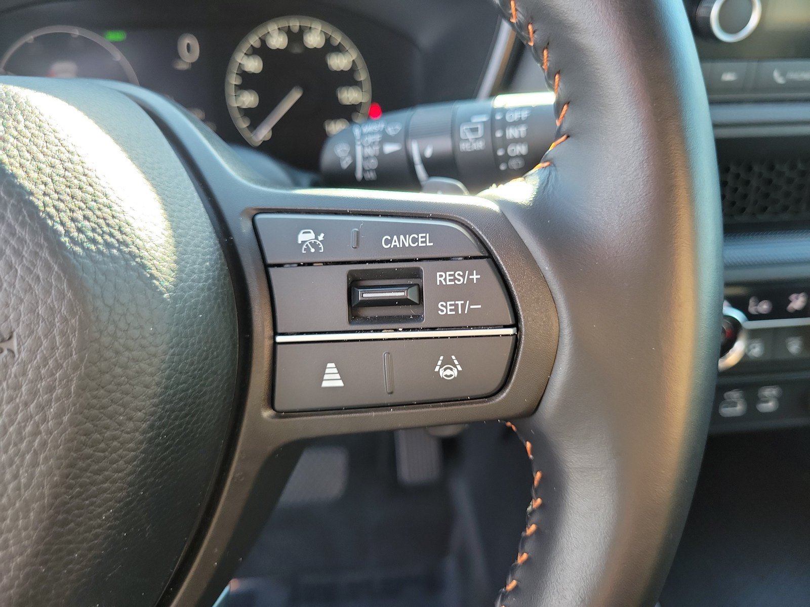 Used 2025 Honda CR-V Sport image 19