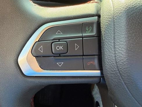 Used 2024 Jeep Compass Trailhawk AWD/4WD image 26