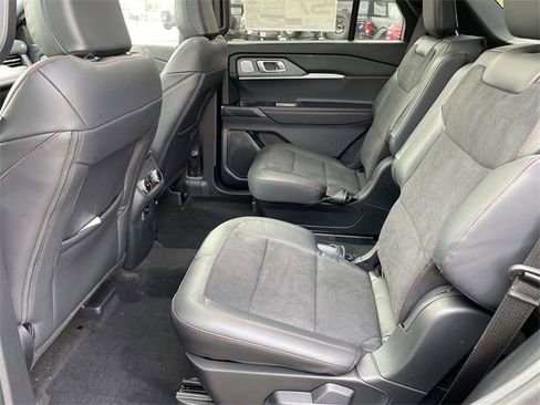 New 2026 Ford Explorer ST w/ Sun And Sound Package image 6