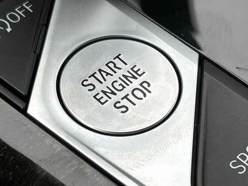 Used 2023 BMW 430i xDrive Convertible w/ M Sport Package image 26