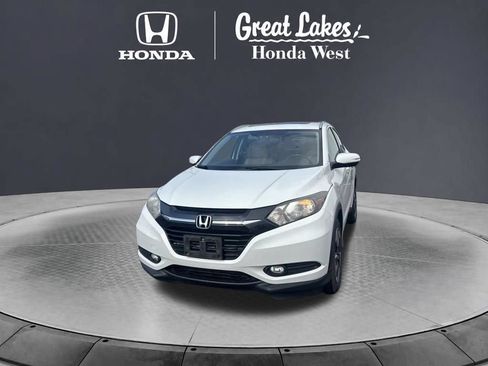 Used 2018 Honda HR-V EX-L image 2