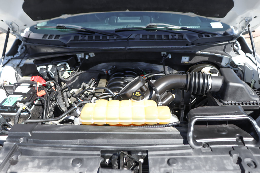 Used 2020 Ford F150 Lariat RWD image 12