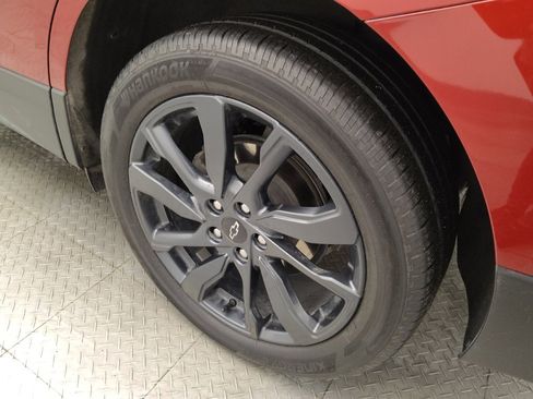 Used 2022 Chevrolet Equinox RS w/ RS Leather Package image 31