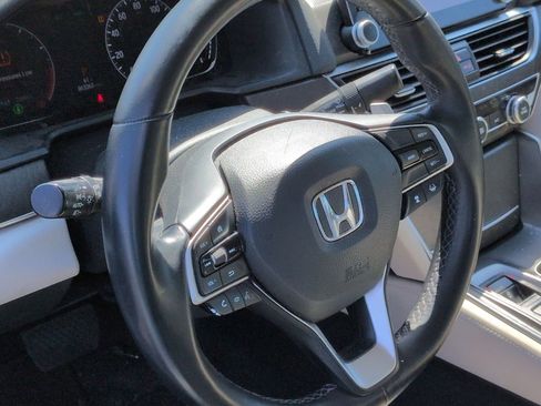 Used 2019 Honda Accord EX-L image 18