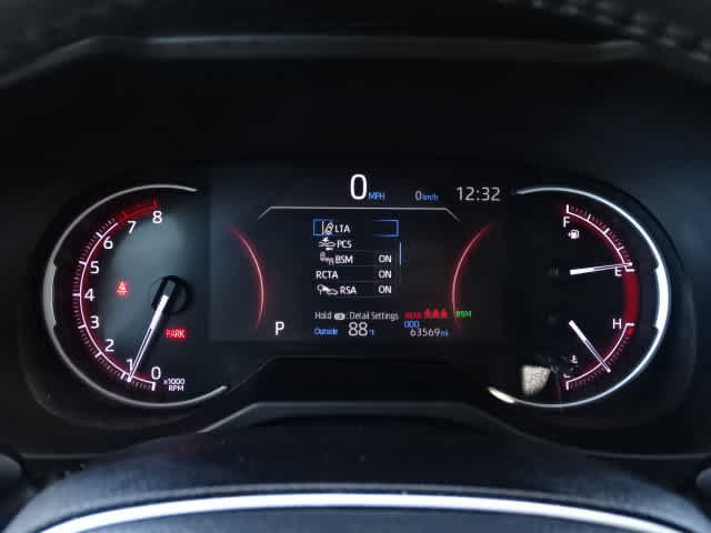 Used 2024 Toyota RAV4 Adventure AWD/4WD image 25