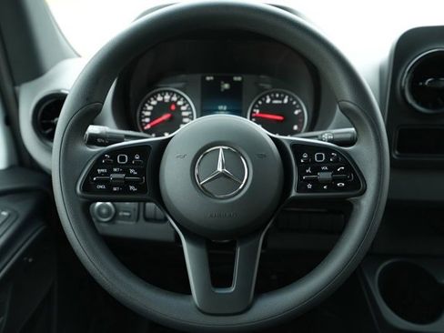Certified 2024 Mercedes-Benz Sprinter 2500 image 25