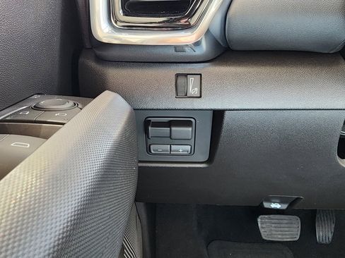 New 2026 GMC Canyon Elevation w/ Convenience Package image 18