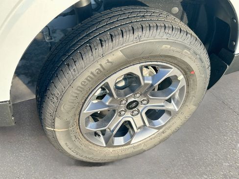 New 2026 Ford Maverick XLT FWD image 18