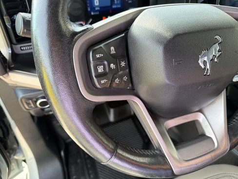 Used 2022 Ford Bronco Wildtrak AWD/4WD image 12