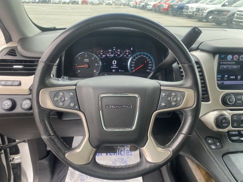 Used 2017 GMC Yukon XL Denali w/ Open Road Package image 14