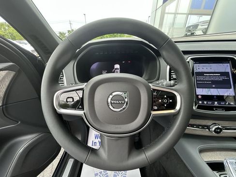 Certified 2024 Volvo XC90 B6 Ultimate w/ Protection Package Premier AWD/4WD image 18