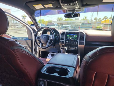 Used 2020 Ford F150 Platinum w/ Equipment Group 701A Luxury AWD/4WD image 23