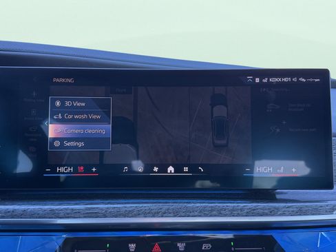 Used 2023 BMW 740i image 74