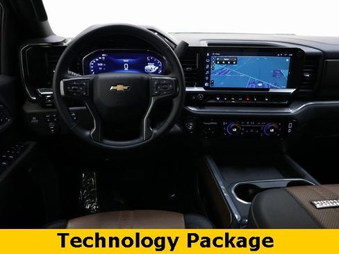 Used 2025 Chevrolet Silverado 3500 High Country w/ High Country Premium Package image 12