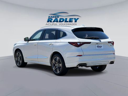 Certified 2025 Acura MDX SH-AWD w/ Advance Package image 4