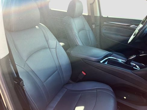 Used 2021 Buick Enclave Essence w/ Sport Touring Edition AWD/4WD image 30