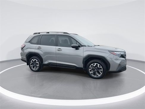 Certified 2025 Subaru Forester Premium w/ Protection Package image 9