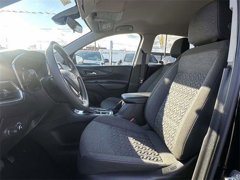 Certified 2023 Chevrolet Equinox LT image 17