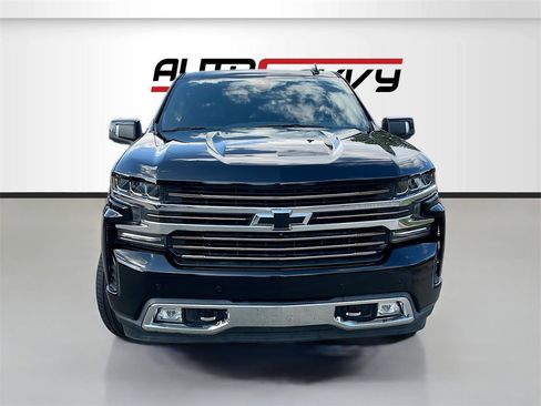 Used 2021 Chevrolet Silverado 1500 High Country w/ Technology Package image 2