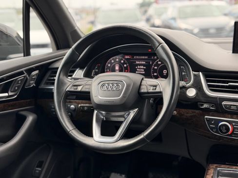 Used 2019 Audi Q7 3.0T Prestige w/ Prestige Package AWD/4WD image 40