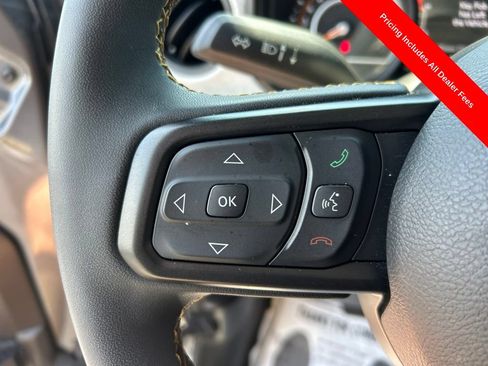 Used 2024 Jeep Wrangler Unlimited Sport AWD/4WD image 8