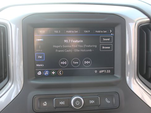 Used 2020 Chevrolet Silverado 1500 Custom Trail Boss w/ Custom Convenience Package image 19