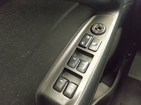 Used 2018 Kia Forte LX image 27