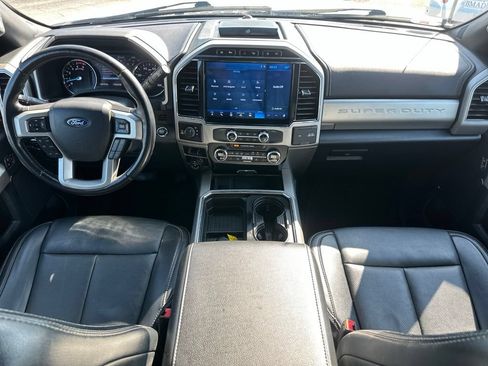 Certified 2022 Ford F250 Lariat w/ Lariat Ultimate Package AWD/4WD image 2