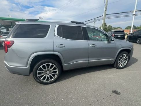Used 2023 GMC Acadia Denali AWD/4WD image 8