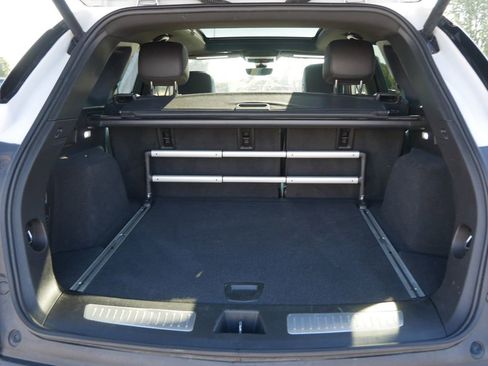 Used 2021 Cadillac XT5 Premium Luxury image 12