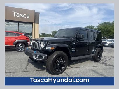 Used 2024 Jeep Wrangler Unlimited Sahara w/ Technology Group